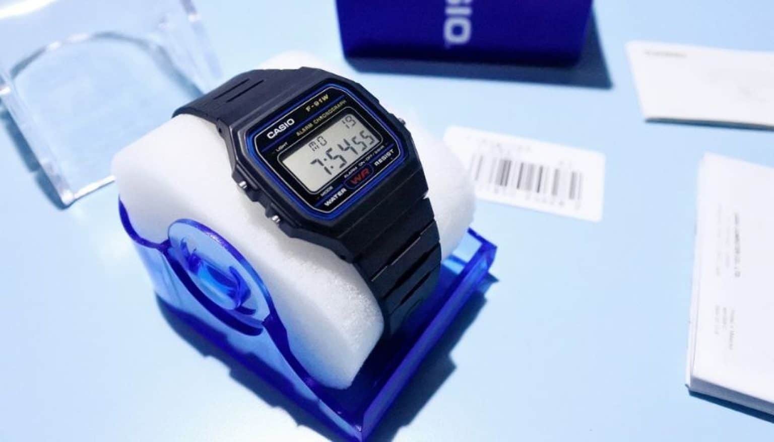 How to Turn off the Casio Watch Alarm Picked Watch