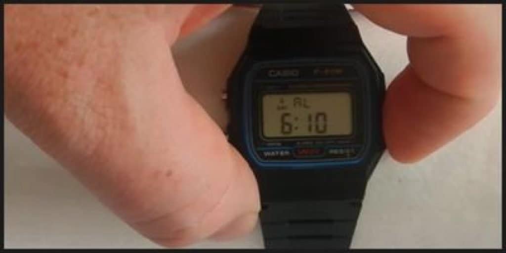 how to turn off the Casio watch alarm 2